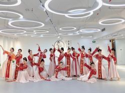 -深舞形体民族舞蹈工作室