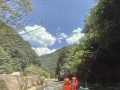 -雅鲁激流探险漂流