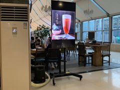 -湊湊火锅·茶憩(杭州湖滨银泰in77店)