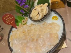 加拿大象拔蚌-協成海鮮火鍋(老店)