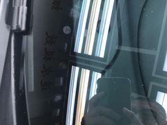 -鲨鱼皮汽车凹陷玻璃修复(静安店)
