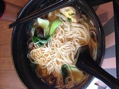 半粉半面-劝君上当上当一回(剧院老店)