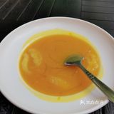 去街头偶遇春天｜回眸窝居完美邂逅