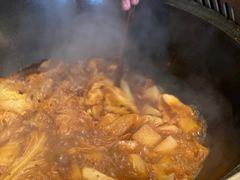 -粘豆包铁锅炖二部(温泉街店)