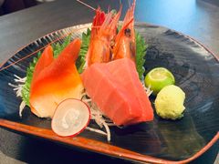 -铭牛烧肉·和牛海鲜自助(高新月牙湖店)