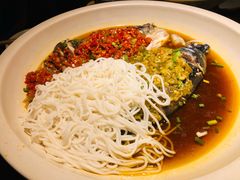 姐夫鸳鸯剁椒鱼头王-姐夫的小菜(新中关购物中心店)