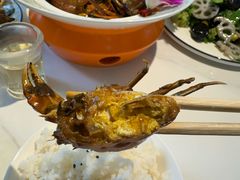 -嗨辣小聚·盘锦河蟹·海鲜烧烤龙虾(盘锦十年好店)