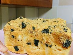 咸蛋酥松芋泥吐司-LELECHA乐乐茶(新街口大洋店)