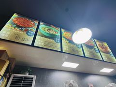 -重庆鸡公煲·青锅花椒鱼(牡丹江路店)