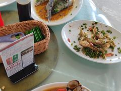 -红月湾海鲜饭店•沙滩海景(双月湾店)