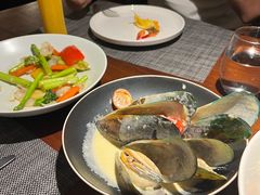 -MONICH牛排融合餐厅(和义大道购物中心店)