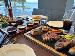 -蔚蓝阁餐厅·Brunch·牛排·威士忌·红酒