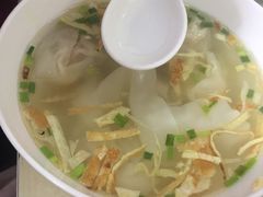 -黄阿姨锅贴大王(万航渡路店)