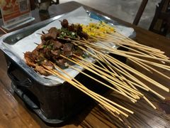 -西部一串烧烤·地道湘西小串
