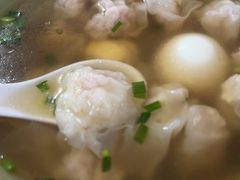 -张阿三馄饨店