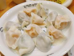 -王慧洁开口虾水饺·地道东北菜(银泰城店)