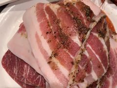 -山焱·炭火自助烤肉(周浦万达店)