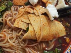 -老字号杨坡红油米线腊汁肉夹馍(东四道巷店)