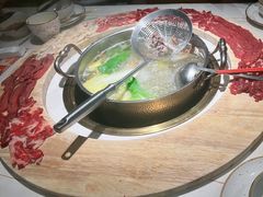 -牛人日志·鲜牛肉骨汤火锅(万科里瑧店)