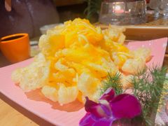 -月亮眼花园餐厅书吧酒吧