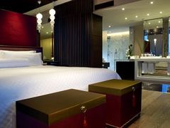 总统套房卧室-北京威斯汀酒店