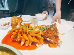 松鼠桂鱼-洋洋中餐馆·SINCE 1997(信投店)