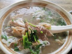 牛腩牛肚汤-天方饺子店