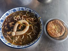 -平安桥张氏肥肠粉