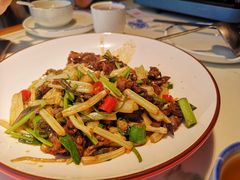 -姜君·千岛湖鱼头馆(浦东大道店)