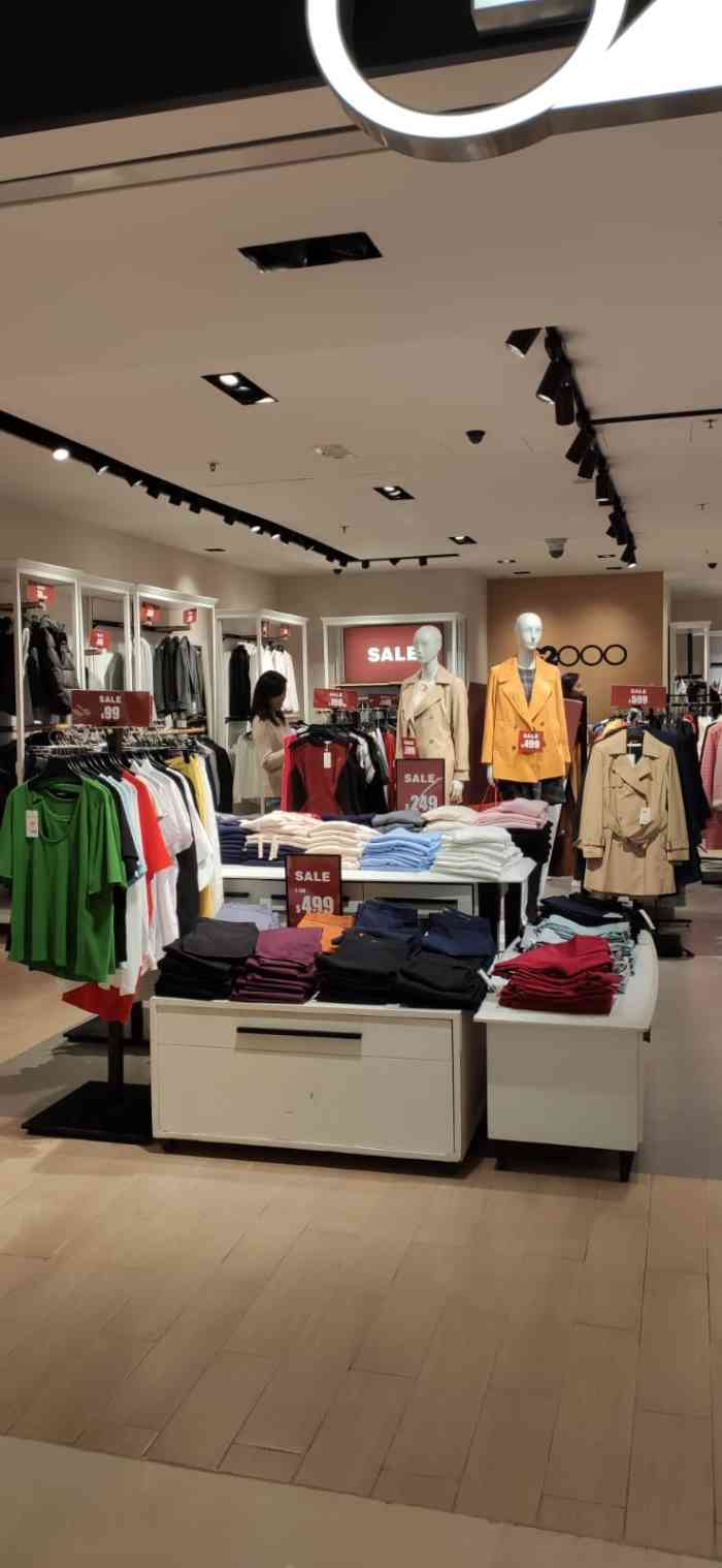 g2000(形点店)-"每次都会在香港g2000买工服咯!没有码.