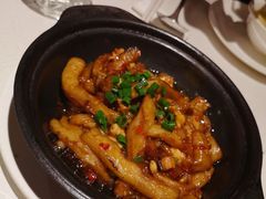 咸鱼鸡粒茄瓜煲-维园悦谱·海派家常菜(乌鲁木齐南路店)