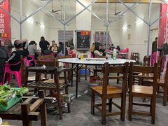 大堂-章记正宗南岗鱼蛋火锅