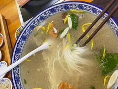 -桥馫源蒙自过桥米线(蒙自店)