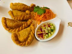-Thai Pothong Restaurant