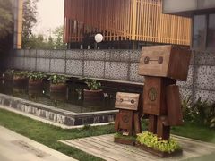 -田园东方蜜桃村的田野营地