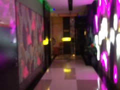 -欢乐迪派对潮K·KTV(华南城店)