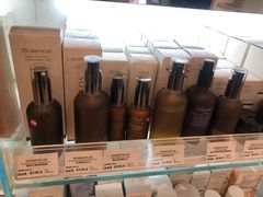 -莎莎(西九龙高铁站店)