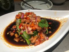 秋葵-云海肴·汽锅鸡·云南菜(高德置地店)