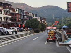 -芦茨金富饭庄·25年老字号·专做稻草鸡