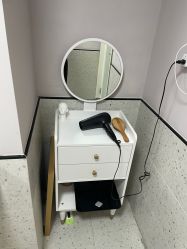 -苗方清颜·祛痘皮肤管理