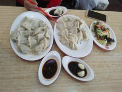 -赵奶奶水饺锅贴小酒馆(丁字沽店)