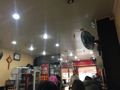 大堂-潘国仙耳光馄饨(黄家阙路店)