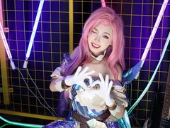 -马猴烧酒二次元cosplay换装写真自拍体验馆