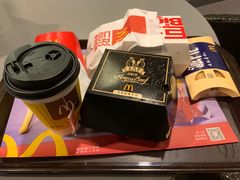-麦当劳(友谊路得来速店)