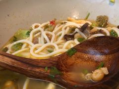 -百春原湖南牛肉粉(百联世纪店)