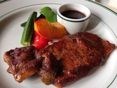 澳洲香草肉眼牛排-云卷云书咖啡厅