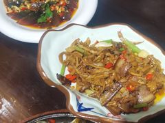 -饭桌故事·血鸭湘(荣宝华店)