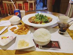 -成都你六姐·牛肉冒菜(城市集市合生汇店)