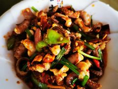 -三亚火车头万人海鲜广场