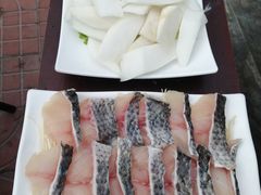 -墨脱石锅椰子鸡•香草鸭•东山羊(大东海店)